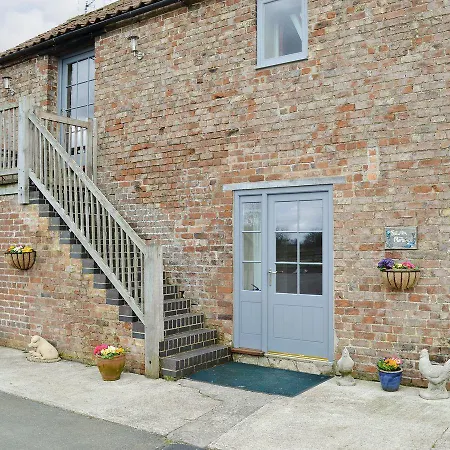 Swallows Barn بيت للعطل Rillington